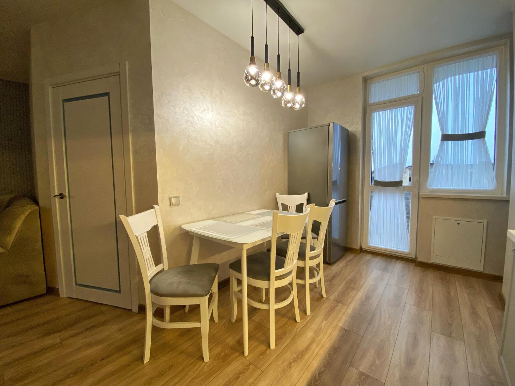 Appartement Apatrment In Khmelnytsky Street Natasha à Lviv Extérieur photo