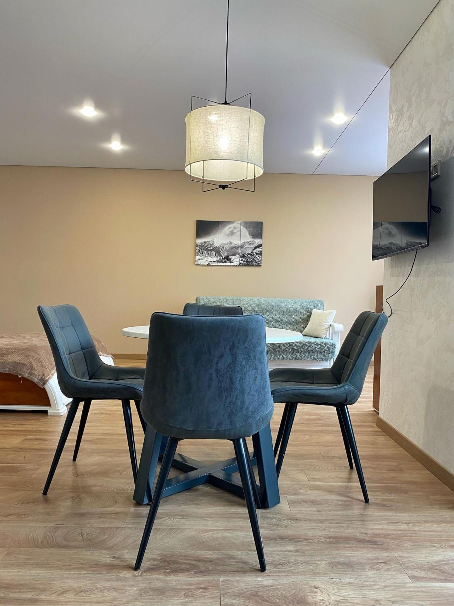 Appartement Apatrment In Khmelnytsky Street Natasha à Lviv Extérieur photo